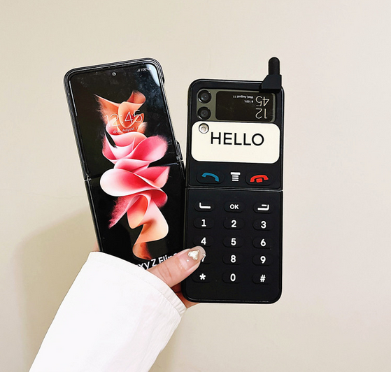 3D Retro Phone Black Classic Cover Case for Samsung Galaxy Z Flip 4 5
